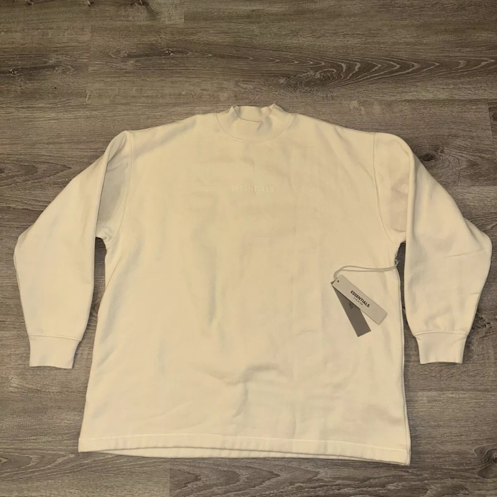 Fear of god crew neck essentials
